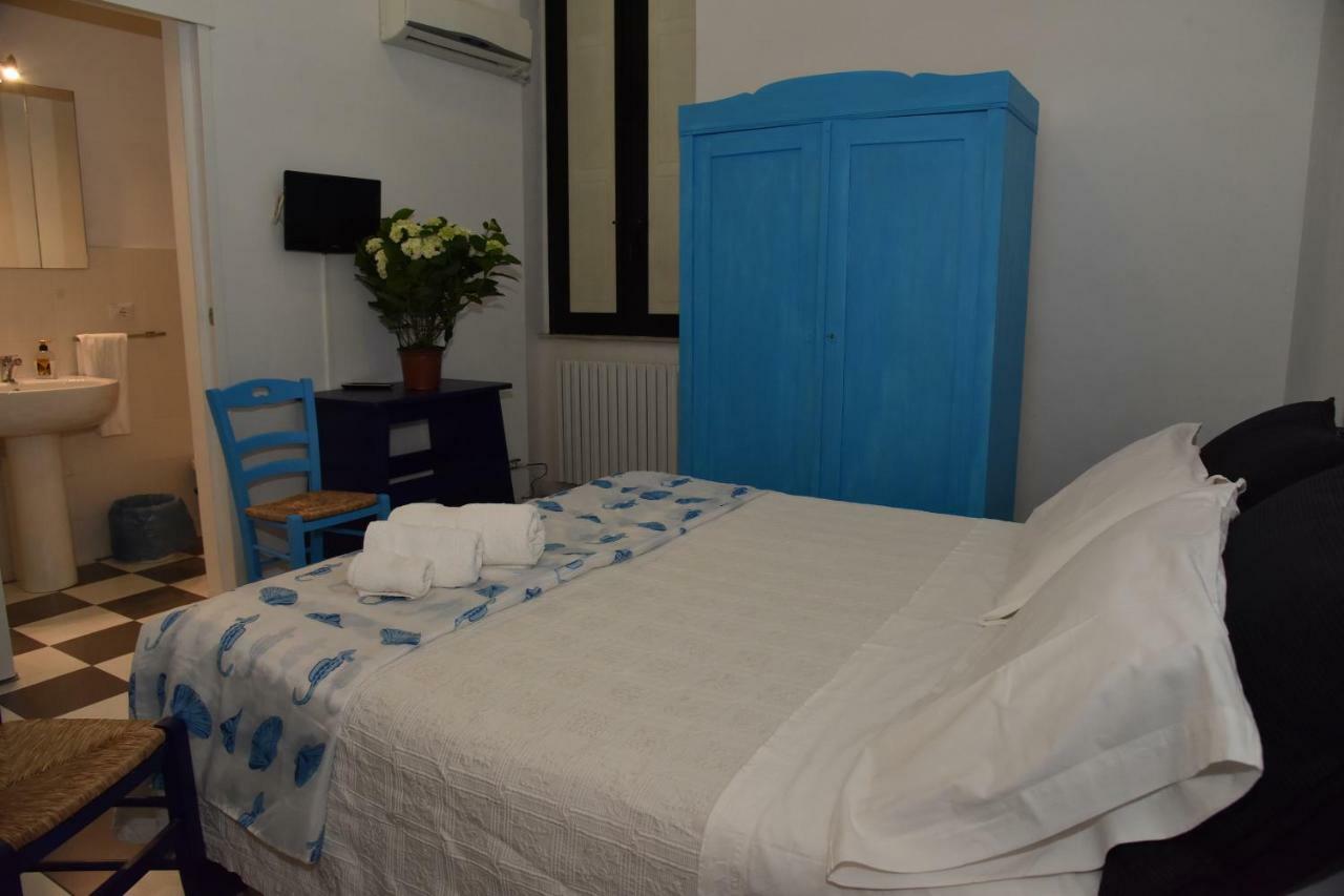 Sogni D'Oro Lecce Bed & Breakfast ภายนอก รูปภาพ