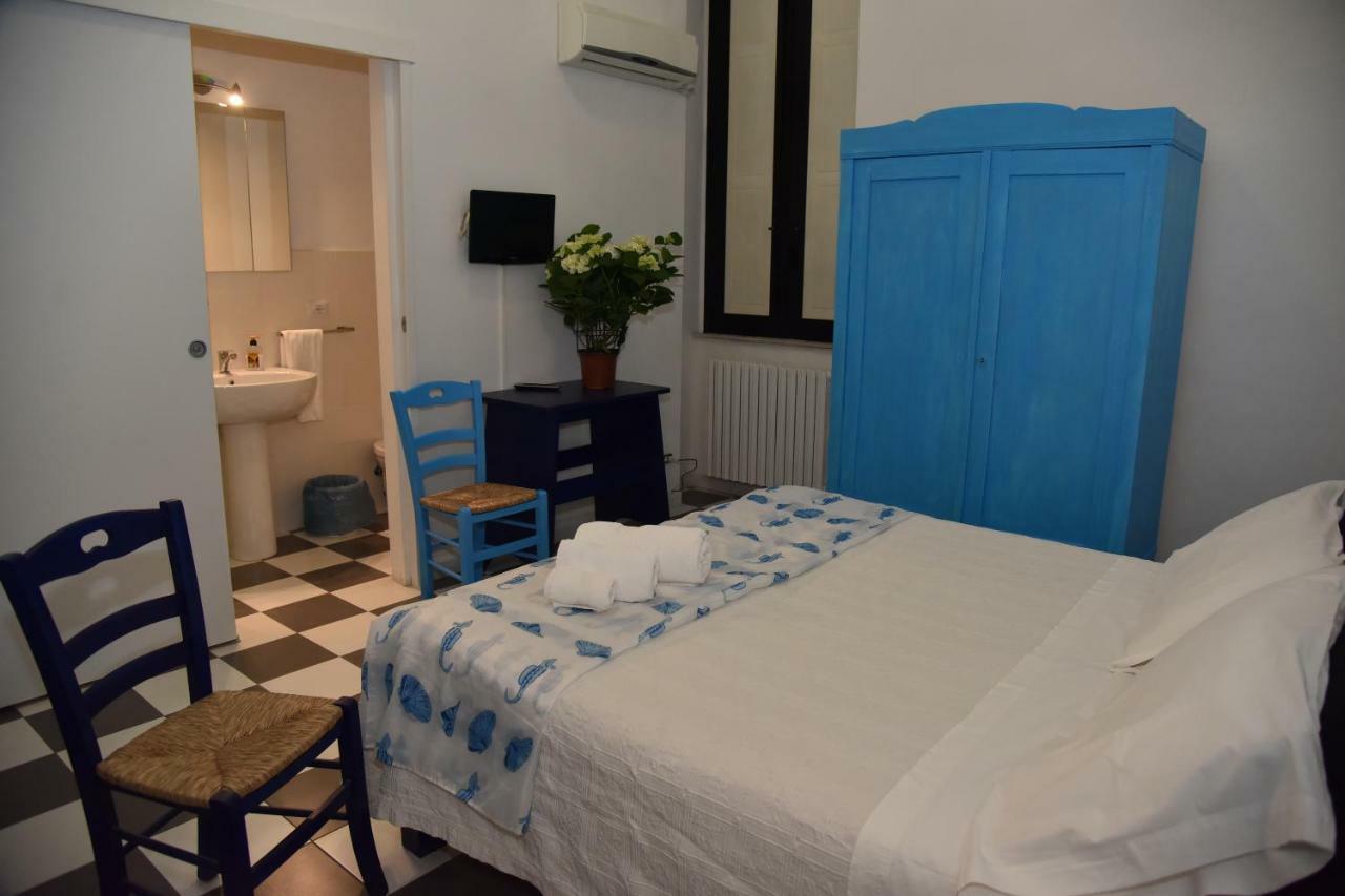 Sogni D'Oro Lecce Bed & Breakfast ภายนอก รูปภาพ